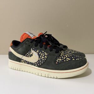 Nike Dunk Low SE Rainbow Trout Sneakers Mens 9 Suede Low Top Lace Up FN7523-300